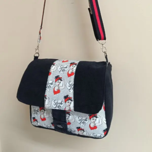 Sac Besace Pin-Up en Jean Noir Recyclé – Style Vintage et Engagement Écoresponsable