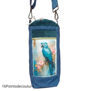 Sac Adèle – Porte-bouteille en jean recyclé Motif perroquet bleu turquoise