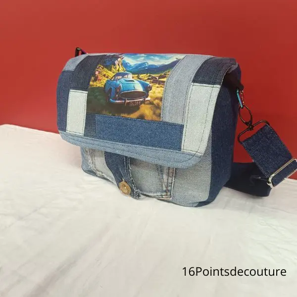 Sac Besace Alban – Voiture Bleue Jean Recyclé & Patchwork1