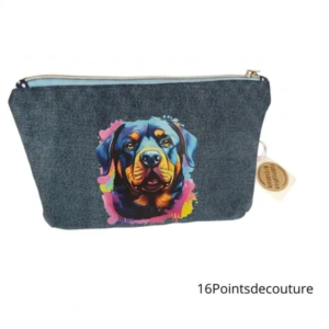 Trousse Julie Rottweiler en jean recyclé – Création artisanale unique